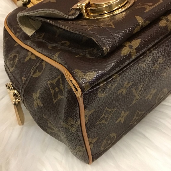 Louis Vuitton Manhattan PM - Picture 6 of 10